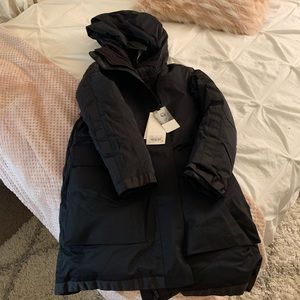 Lululemon Parka size 6